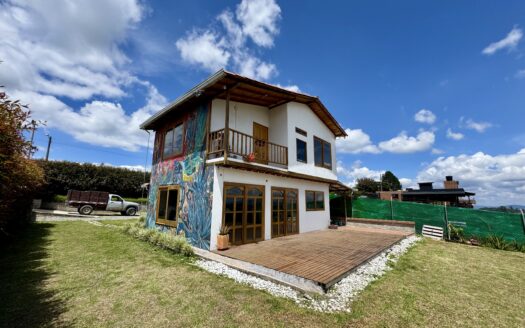 Casa en arriendo o venta vía San Pedro de los Milagros