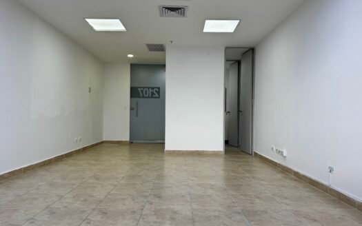 Oficina en Edificio S48 en Envigado