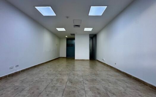 Oficina en Edificio S48 en Envigado